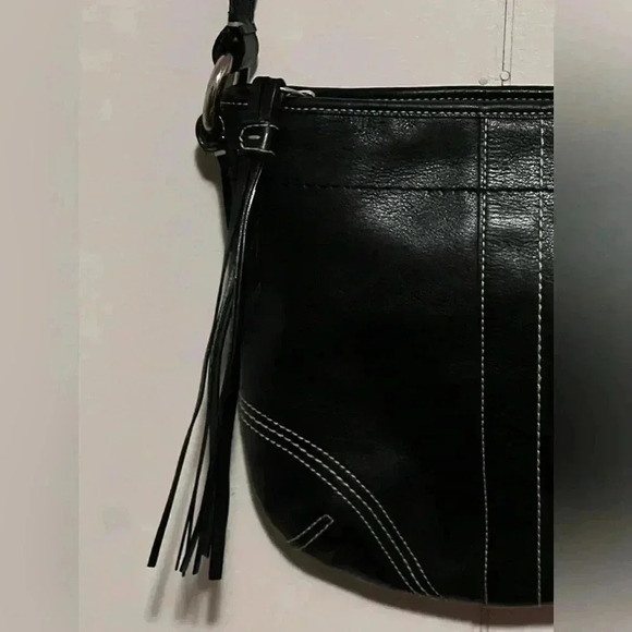 Vintage Coach Soho Style Crossbody Soft Leather Black Bag EUC - Picture 3 of 11